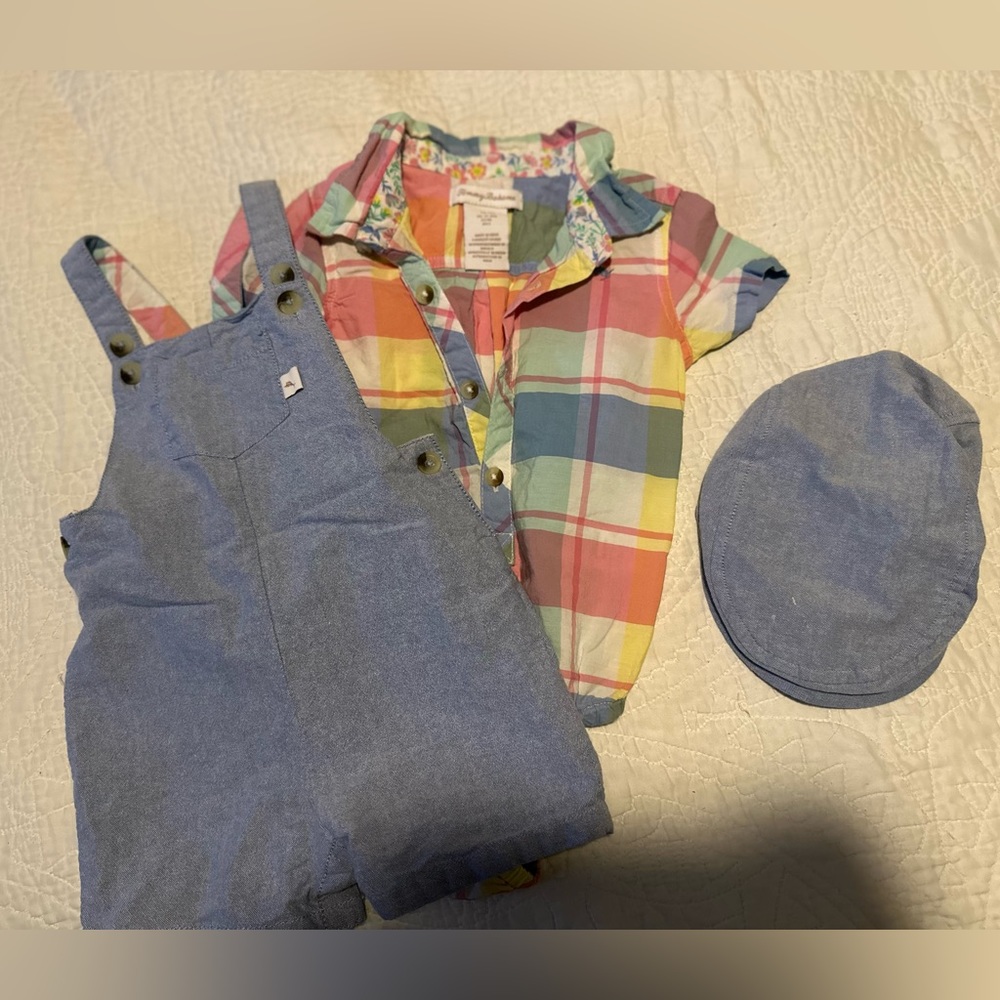 Tommy Bahama Baby Set
